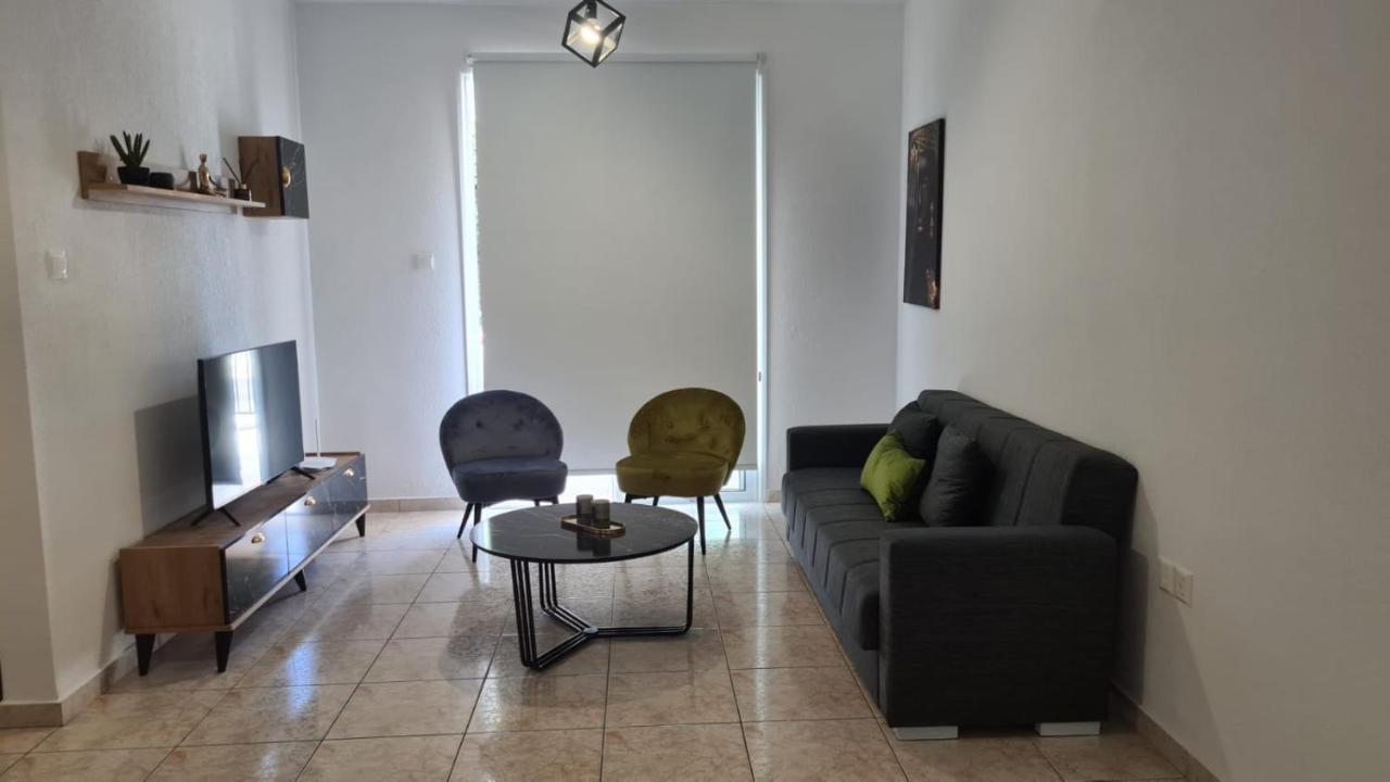 Laertis Apartments - By Imh Travel & Tours Paphos Eksteriør billede